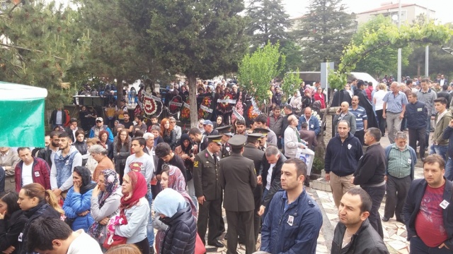 Şehit Pilot Üsteğmen Müjdat Kerem Şahan cENAZE tÖRENİ