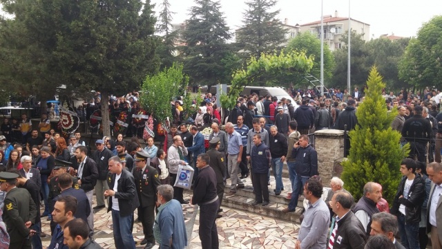 Şehit Pilot Üsteğmen Müjdat Kerem Şahan cENAZE tÖRENİ