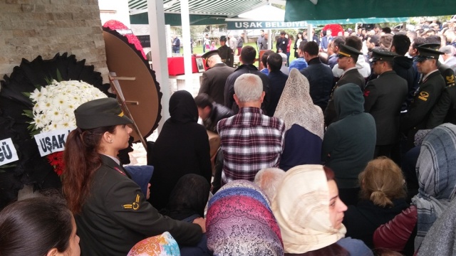 Şehit Pilot Üsteğmen Müjdat Kerem Şahan cENAZE tÖRENİ