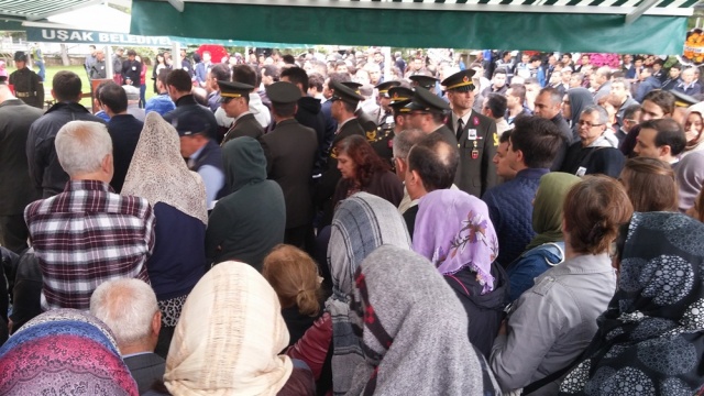 Şehit Pilot Üsteğmen Müjdat Kerem Şahan cENAZE tÖRENİ