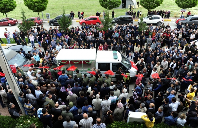 Şehit Pilot Üsteğmen Müjdat Kerem Şahan Cenaze Töreni
