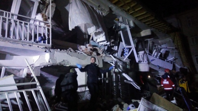 Elazığ da deprem