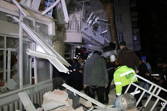 Elazığ da deprem