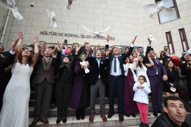 Sevgililer Gününde "evet" dediler