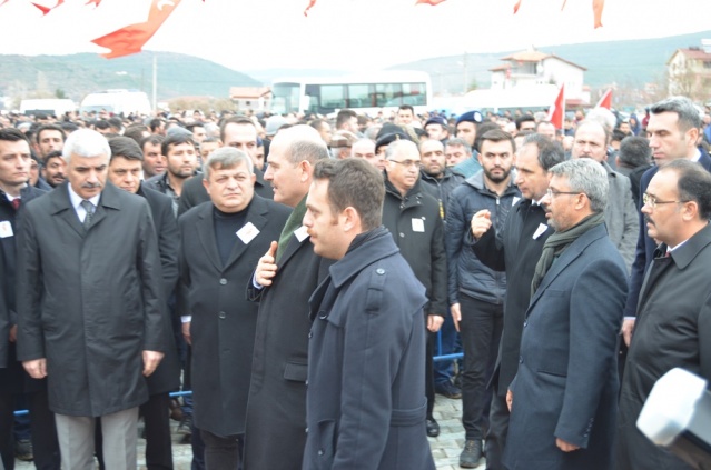 UŞAK ŞEHİT POLİS NAZIM TUNCER'İ SON YOLCULUĞUNA UĞURLADI