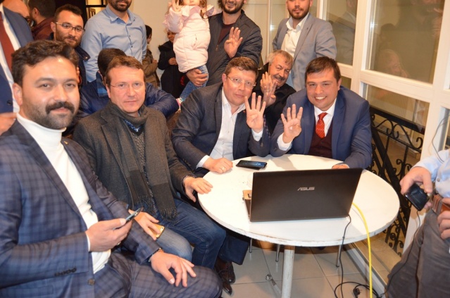 UŞAK'TA AK PARTİ KAZANDI