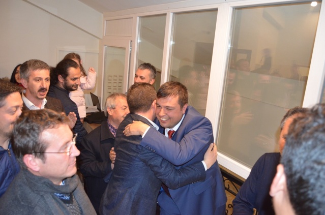 UŞAK'TA AK PARTİ KAZANDI