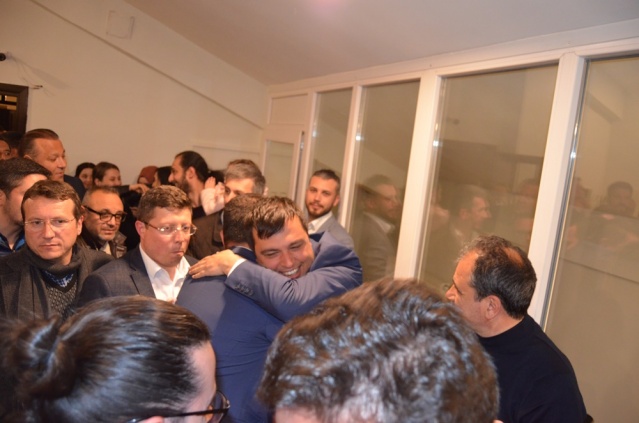 UŞAK'TA AK PARTİ KAZANDI