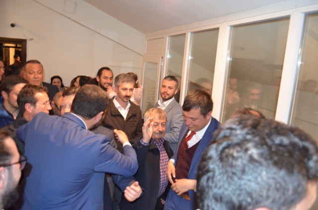 UŞAK'TA AK PARTİ KAZANDI