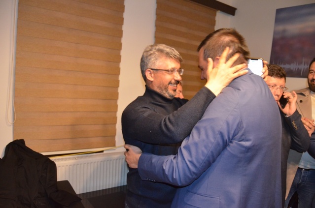 UŞAK'TA AK PARTİ KAZANDI