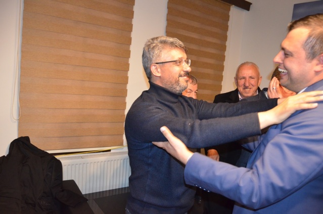 UŞAK'TA AK PARTİ KAZANDI