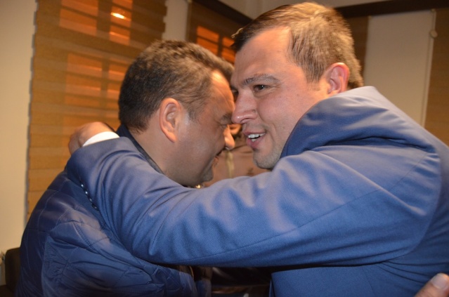 UŞAK'TA AK PARTİ KAZANDI