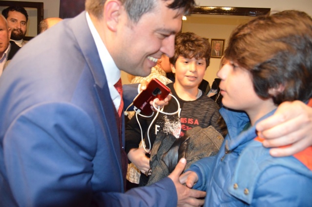 UŞAK'TA AK PARTİ KAZANDI