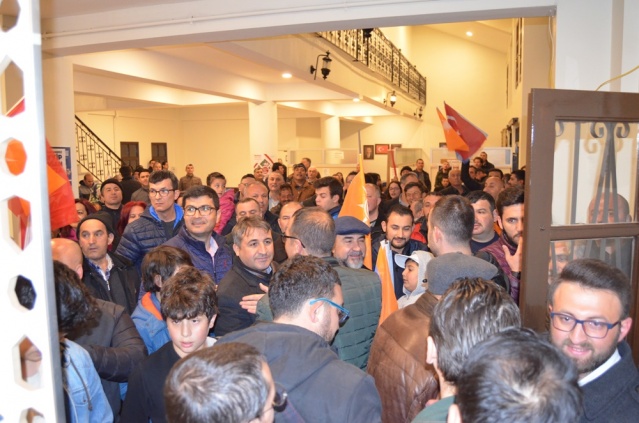 UŞAK'TA AK PARTİ KAZANDI