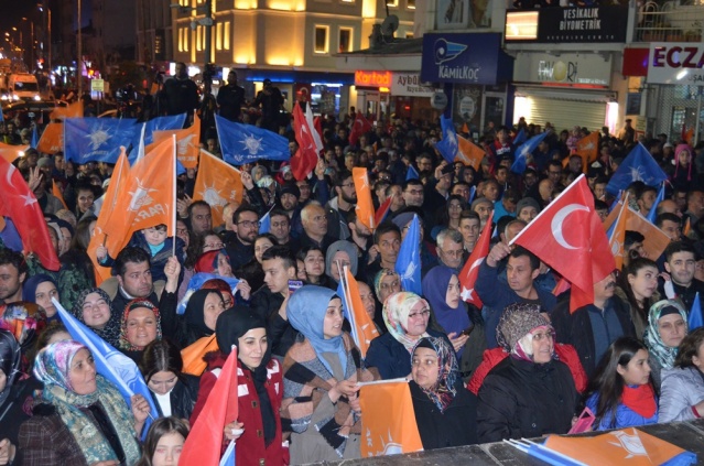 UŞAK'TA AK PARTİ KAZANDI