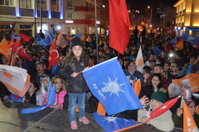 UŞAK'TA AK PARTİ KAZANDI