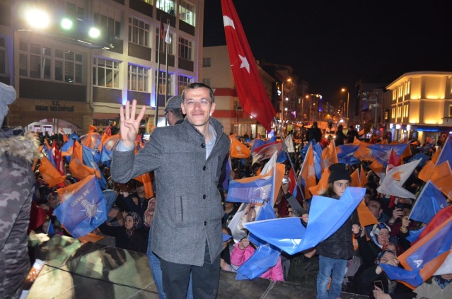 UŞAK'TA AK PARTİ KAZANDI