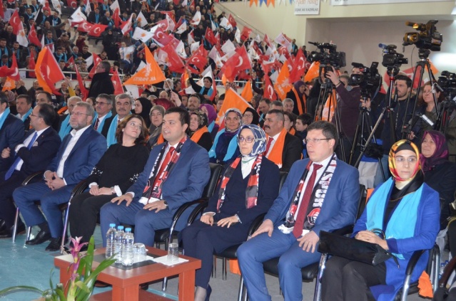 AK Parti Uşak Aday tanıtım töreni