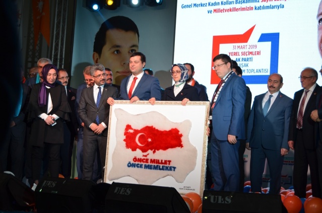 AK Parti Uşak Aday tanıtım töreni