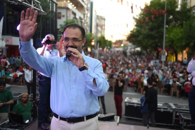 İsmetpaşa Caddesi 2016 İftarı