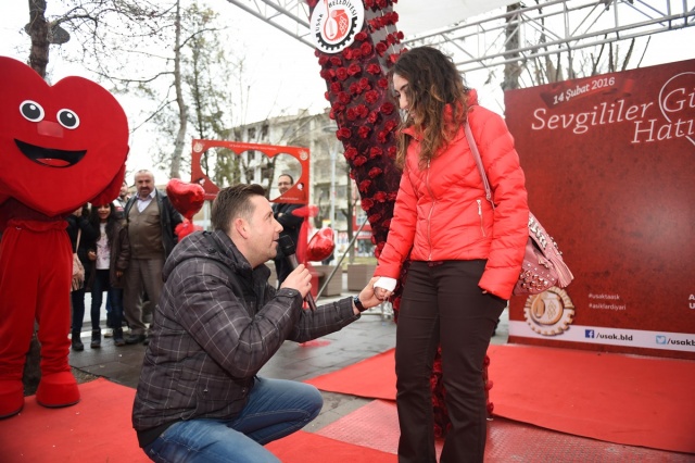 Sevgililer Gününde "evet" dediler