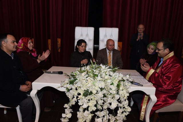 Sevgililer Gününde "evet" dediler