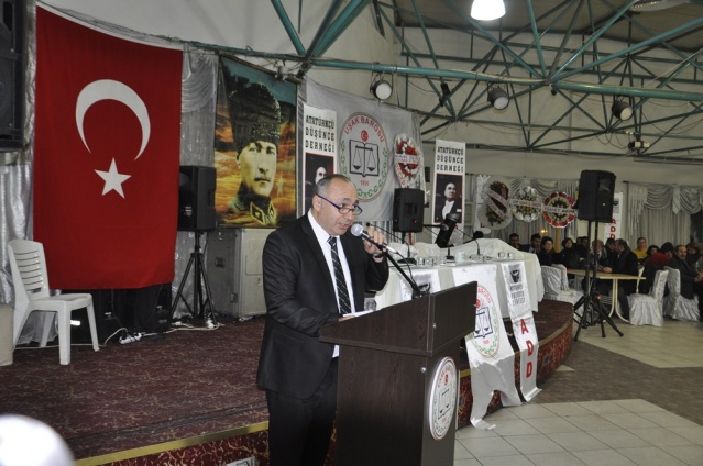 Metin Feyzioğlu Uşak Paneli