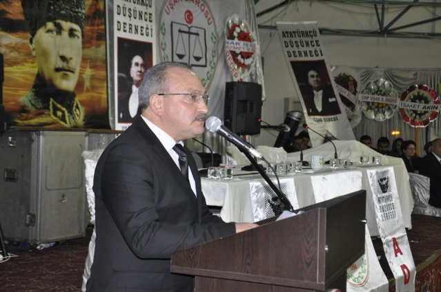 Metin Feyzioğlu Uşak Paneli