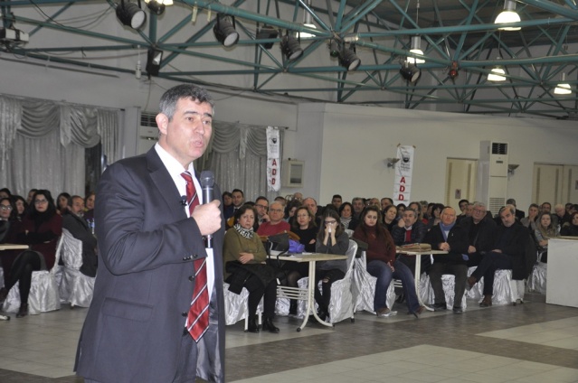 Metin Feyzioğlu Uşak Paneli