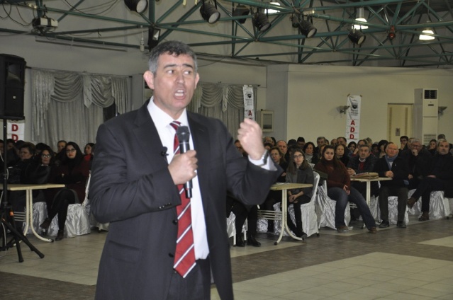 Metin Feyzioğlu Uşak Paneli