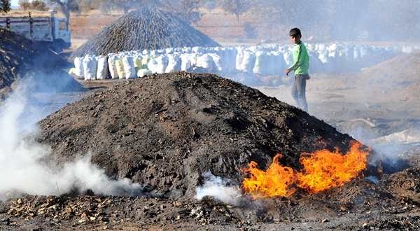Odun Kömür İşçilerinin Kış mESAİSİ