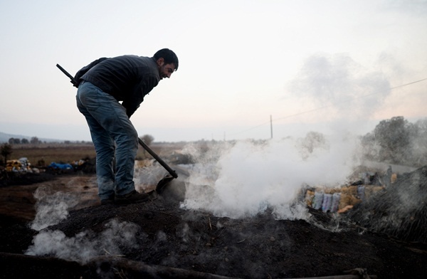 Odun Kömür İşçilerinin Kış mESAİSİ