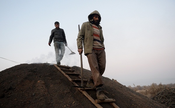 Odun Kömür İşçilerinin Kış mESAİSİ