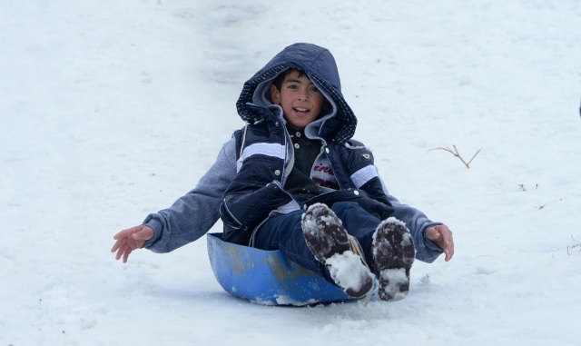 UŞAK'TAN MUHTEŞEM KAR MANZARALARI