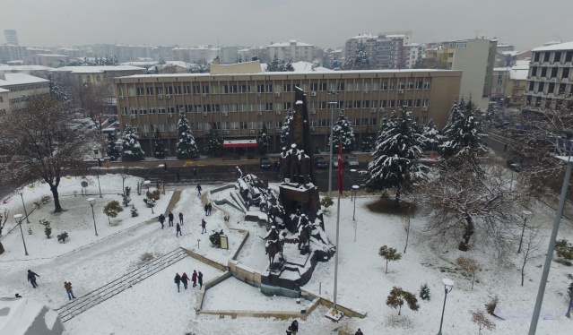 UŞAK'TAN KAR MANZARALARI