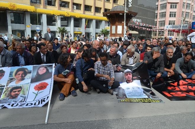 Ankara’daki Patlamada Ölenler İçin Yürüdüler