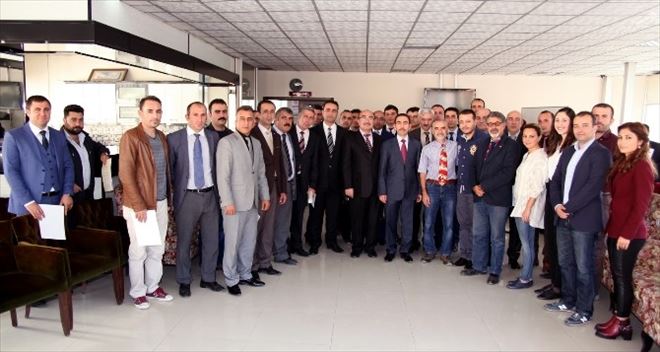 Hakkari Üniversitesi’nden Sertifika Töreni