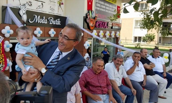 Başkan Karaçoban, İş Yeri Açılışına Katıldı