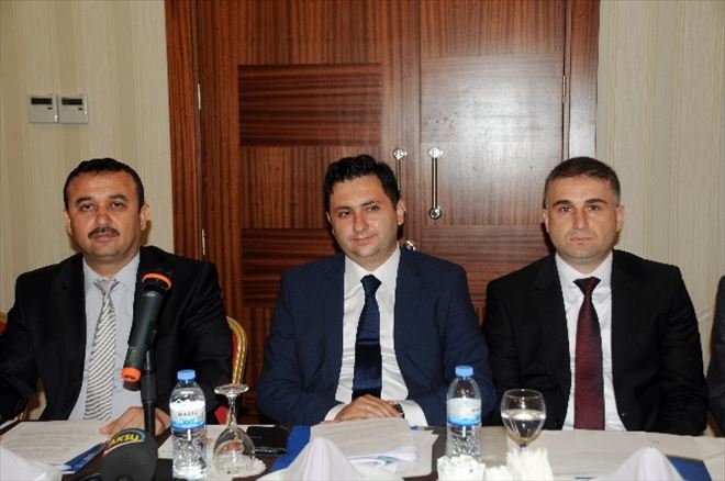 Türkiye’de 2 Kişi Bir Emekliyi Finanse Ediyor