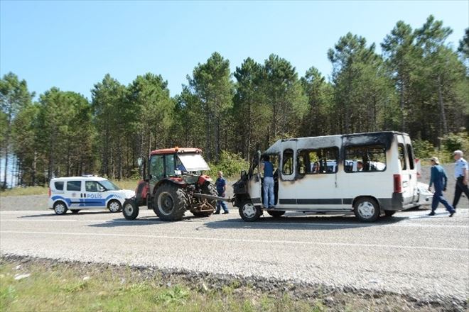 Sinop’ta Minibüs Yangını