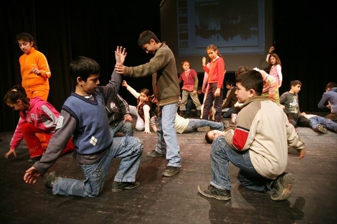 Şehir Tiyatroları’ndan Çocuklar İçin Ücretsiz Drama Kursu