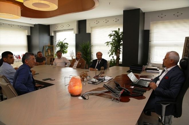 Perakendecilerden Bozbey’e Ziyaret