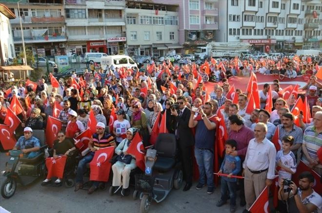 Niksar’da “Teröre Hayır, Kardeşliğe Evet” Yürüyüşü