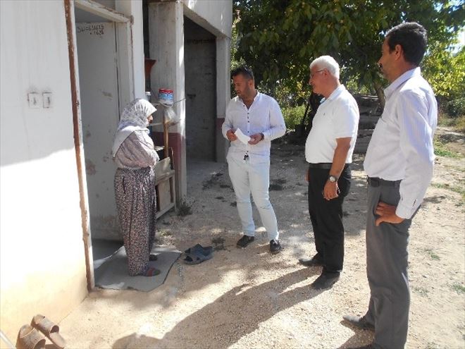 Büyükşehir Belediyesi, Korkuteli’de Ekmek Fişi Dağıttı