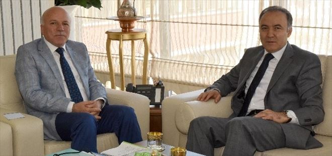Vali Dr. Altıparmak, Başkan Sekmen’i Ziyaret Etti