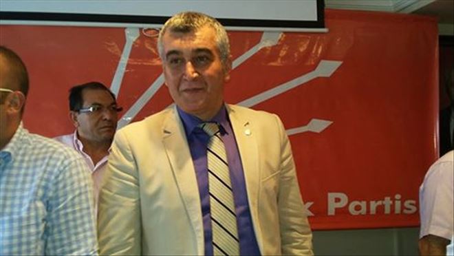 CHP´DE İSTİFA ŞOKU