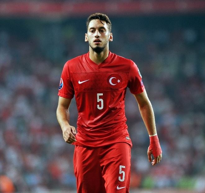 Türkiye, Hollanda’yı 3 Golle Devirdi