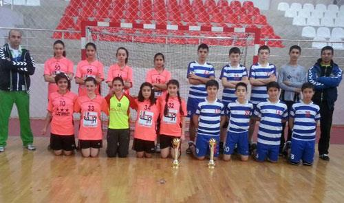 HALİT ZİYA UŞAKLIGİL`İN HENTBOL BAŞARISI