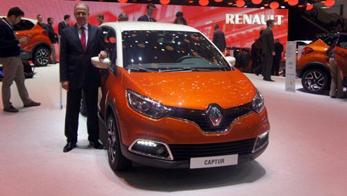 Renault Capturü Cenevreden Dünyaya Tanıtıyor