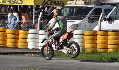 SÜPERMOTO 5. AYAK YARIŞLARI UŞAKTA SONA ERDİ